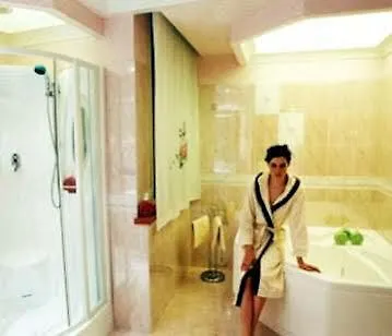 Nyala Suite Hotel Sanremo